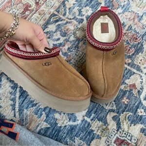 UGG Chestnut Tazz Platform Slipper